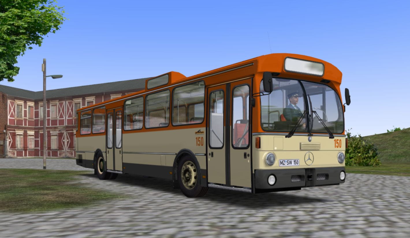 O305MZ1.jpg